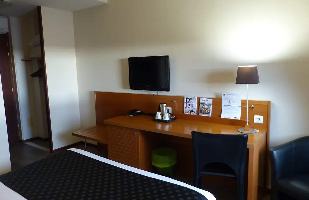 The Originals City, Hôtel Castel Burgond, Dijon Ouest (Inter-Hotel)-1